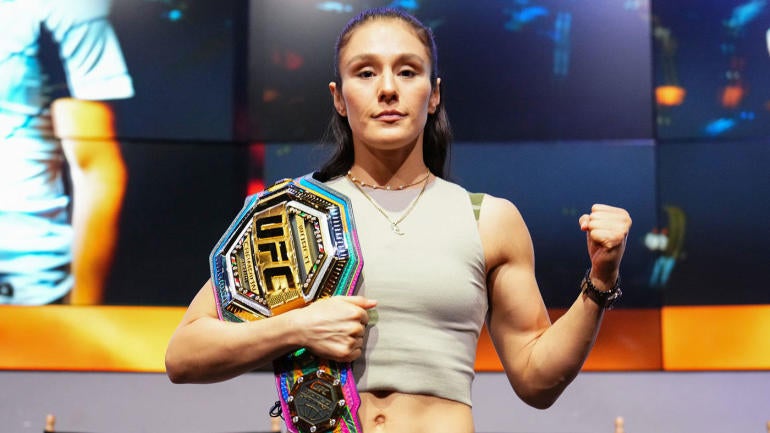 alexa-grasso-new-belt.jpg