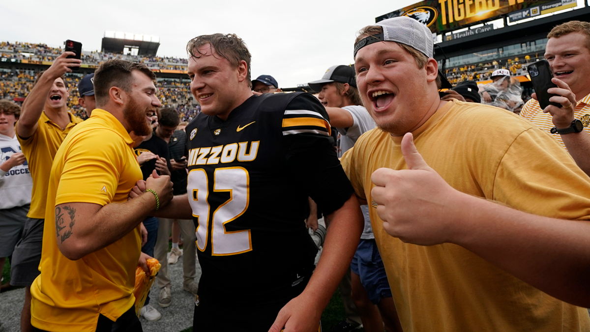 Longest college on sale field goal