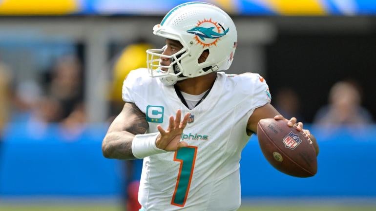 Dolphins vs. Patriots prediction, odds, spread, line: Sunday Night