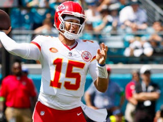 Anthony Firkser player props odds, tips and betting trends for Week 15