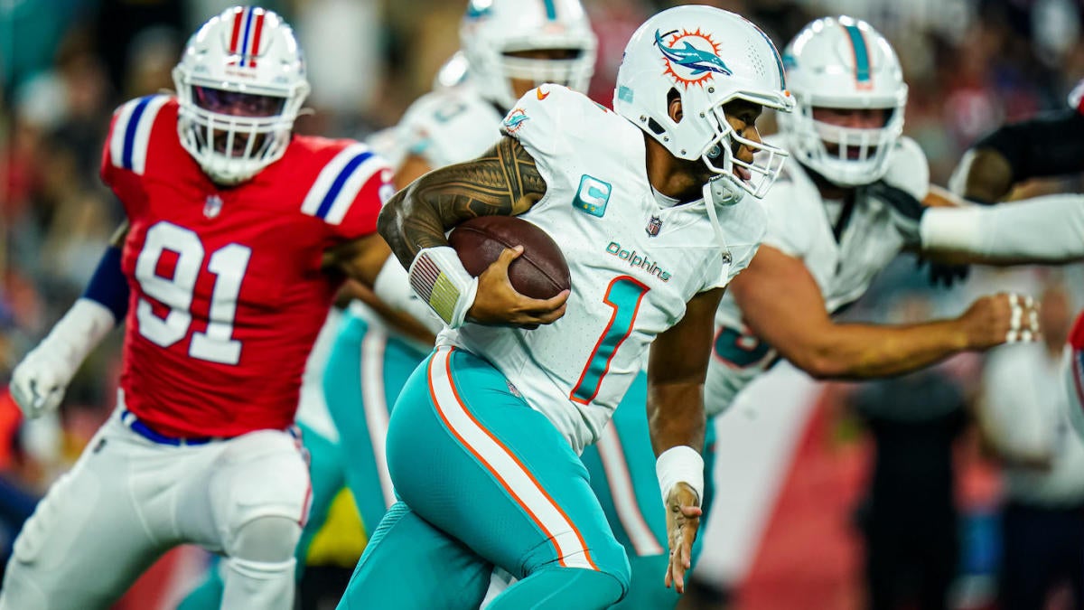 Dolphins: Tua Tagovailoa's awesome reaction to 5-0 record vs. Bill  Belichick, Patriots