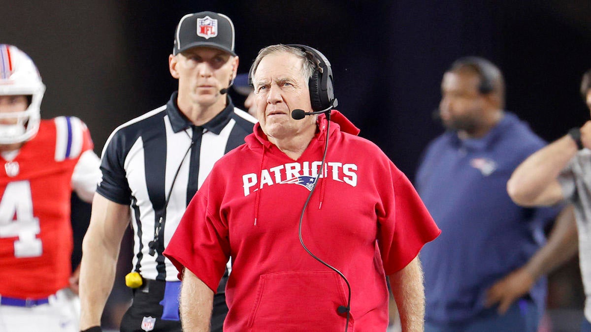 Patriots' Bill Belichick delights fans with demeanor as he slams challenge  flag onto ground