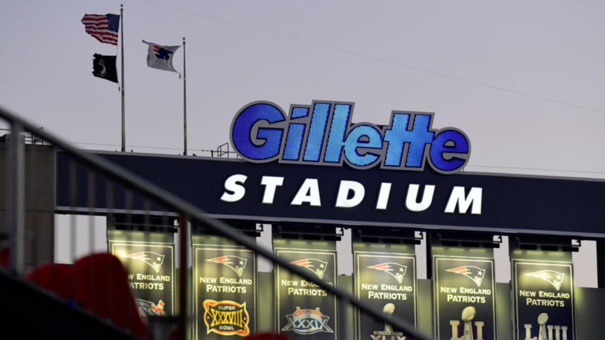 NFL fan dies after 'medical incident' at Dolphins-Patriots game at Gillette  Stadium 