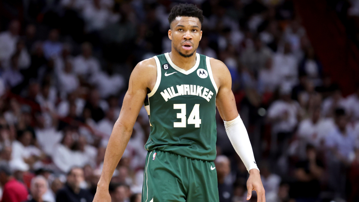 Why Giannis decided to leave the NBA during his rookie year (and who saved  his career) - Basketball Network - Your daily dose of basketball