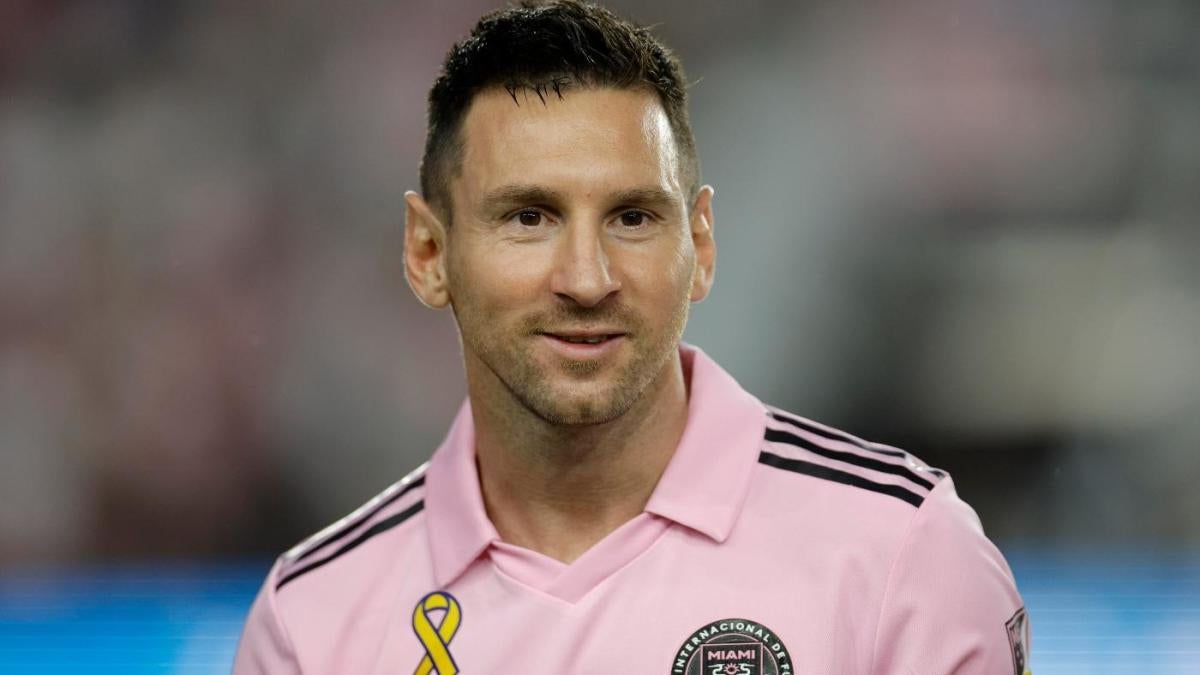 Lionel Messi leaves Inter Miami's match vs. Toronto FC early, comes off