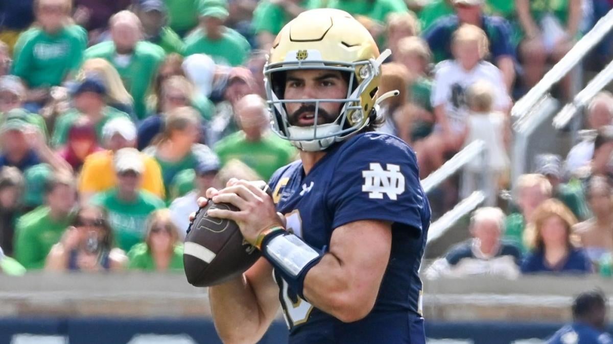 Notre Dame vs. Duke spread, odds, line, props: College football picks,  predictions, bets by expert on 9-2 run 