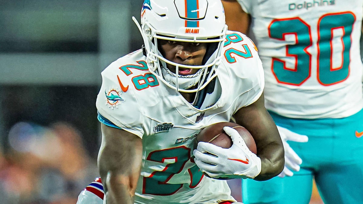 2024 Fantasy Football Rankings: Top NFL-spelers, top breakout-spelers, top blindgangers volgens het model dat het slechte jaar van Deebo Samuel afsluit