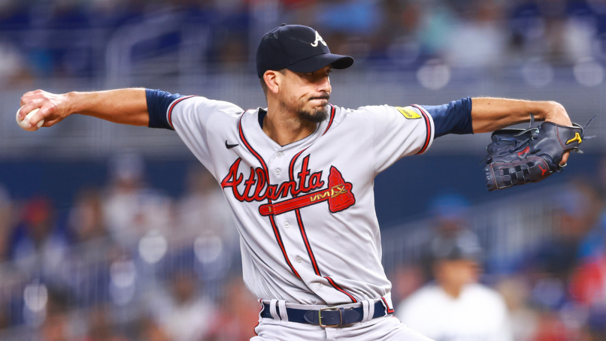 Braves RHP Charlie Morton goes on IL with finger issue, making him