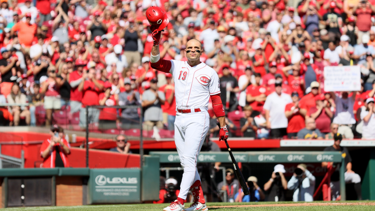 Joey Votto gets standing ovation ahead of possible last Reds home