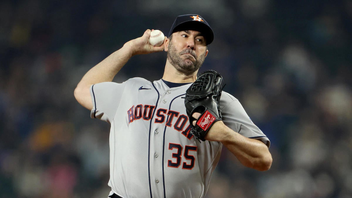 CBS Sports on X: Justin Verlander is the only player in MLB