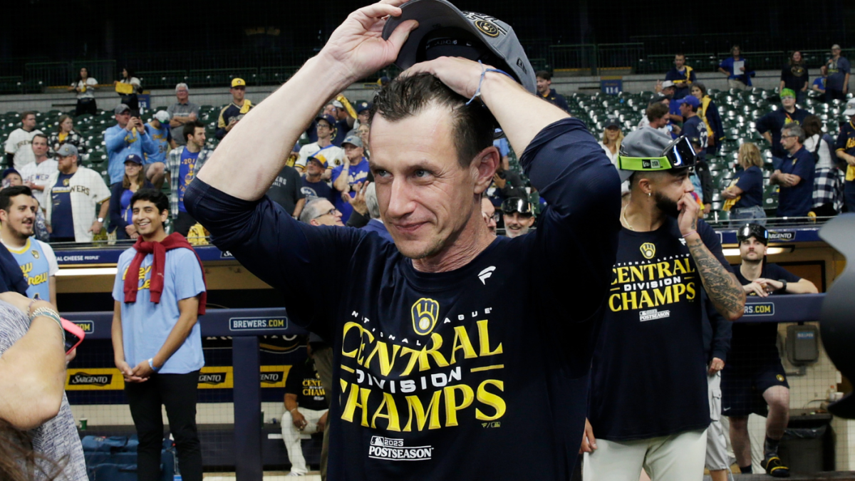 Personalized Milwaukee Brewers 2021 NL Central Baseball Champions