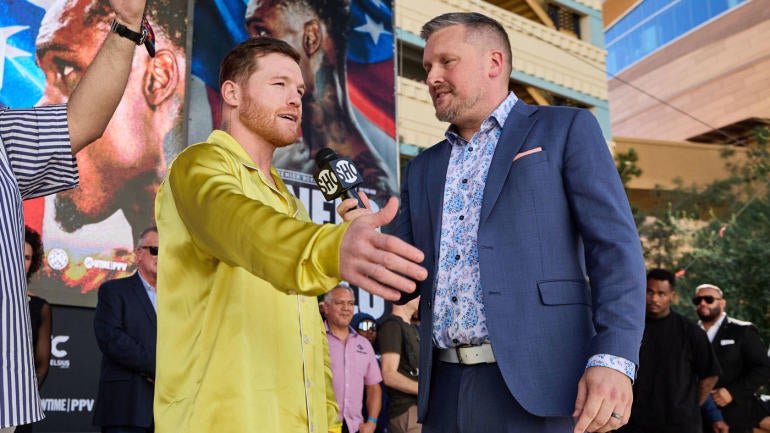 canelo-bc-weighin.jpg