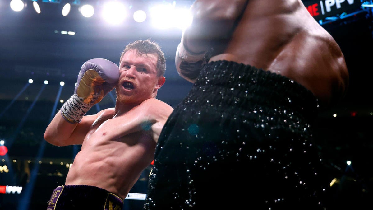 Canelo Alvarez vs. Jermell Charlo fight results, highlights: Mexican star retains undisputed title by decision