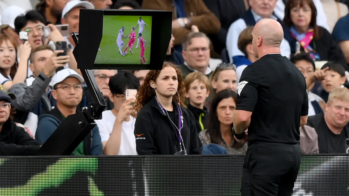 Audio for VAR mistake in Tottenham-Liverpool to be released - ESPN