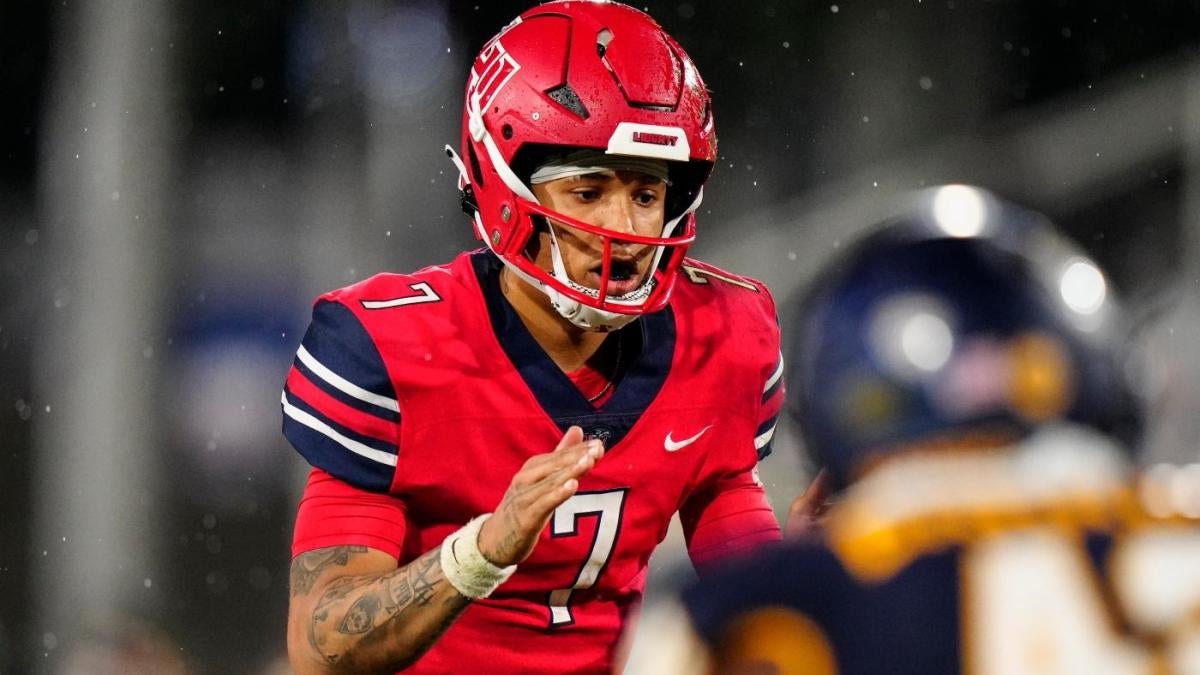 Sam Houston vs. Liberty odds, line, spread: 2023 college football picks, Week  6 predictions from proven model 