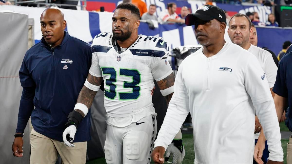 Jamal Adams Injury: Seattle Star Out Of MNF Vs Giants