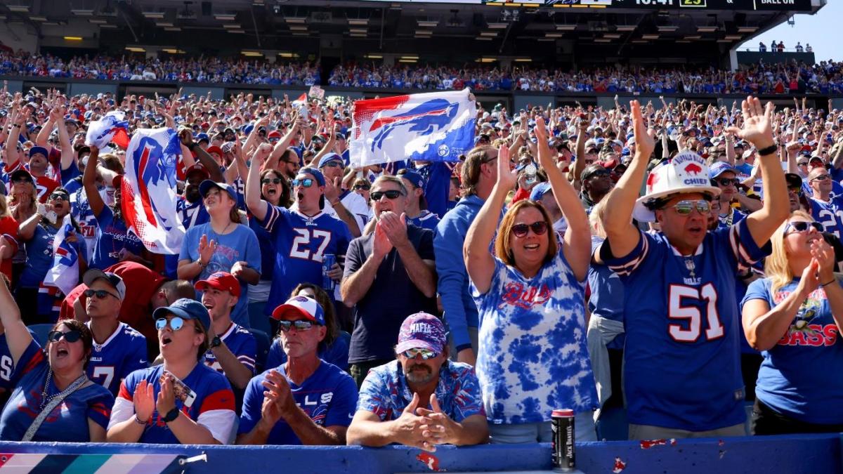 Buffalo Bills fans travel to London ahead of game against the Jacksonville  Jaguars