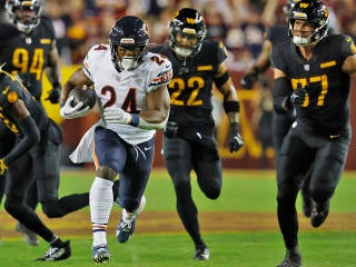 Bears vs. Commanders odds, line, spread: Thursday Night Football picks,  predictions by model on 168-118 run 