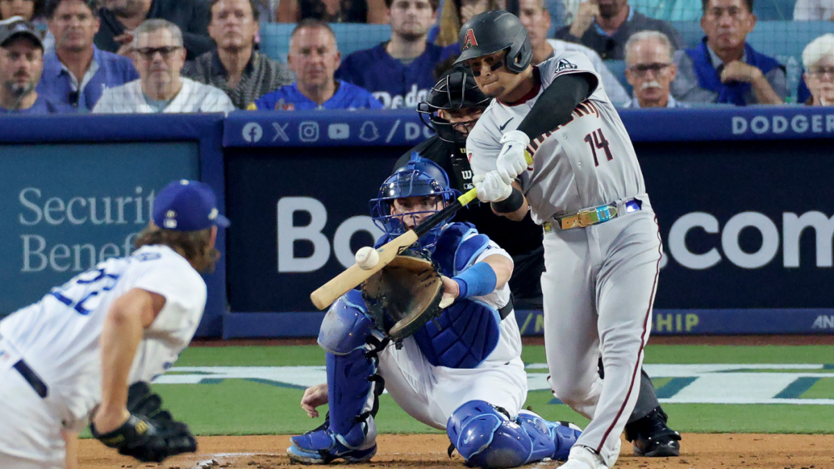 Dodgers vs. Diamondbacks live updates: NLDS Game 1 highlights as Clayton Kershaw exits early