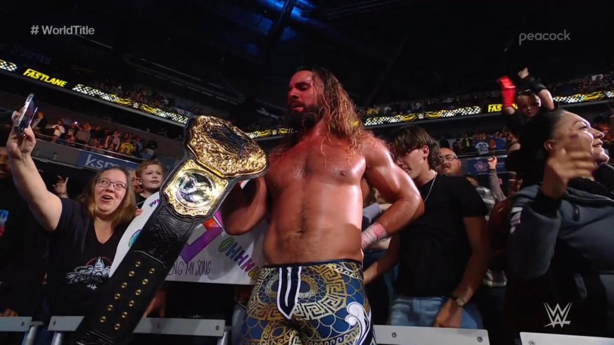 WWE Fastlane: Seth Rollins retains, Rhodes and Jey Uso new tag