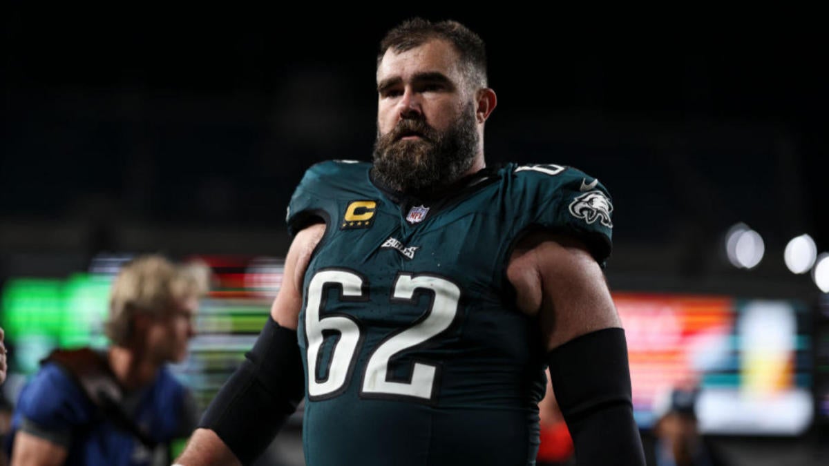 ESPN - Jason Kelce plays for the Philadelphia Eagles. Travis Kelce