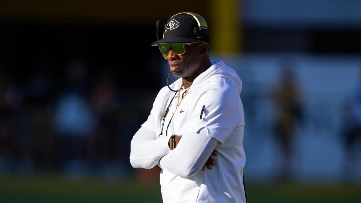 Deion Sanders remains focused on Colorado team amid Texas A&M coaching speculation: 'I want to win a game'