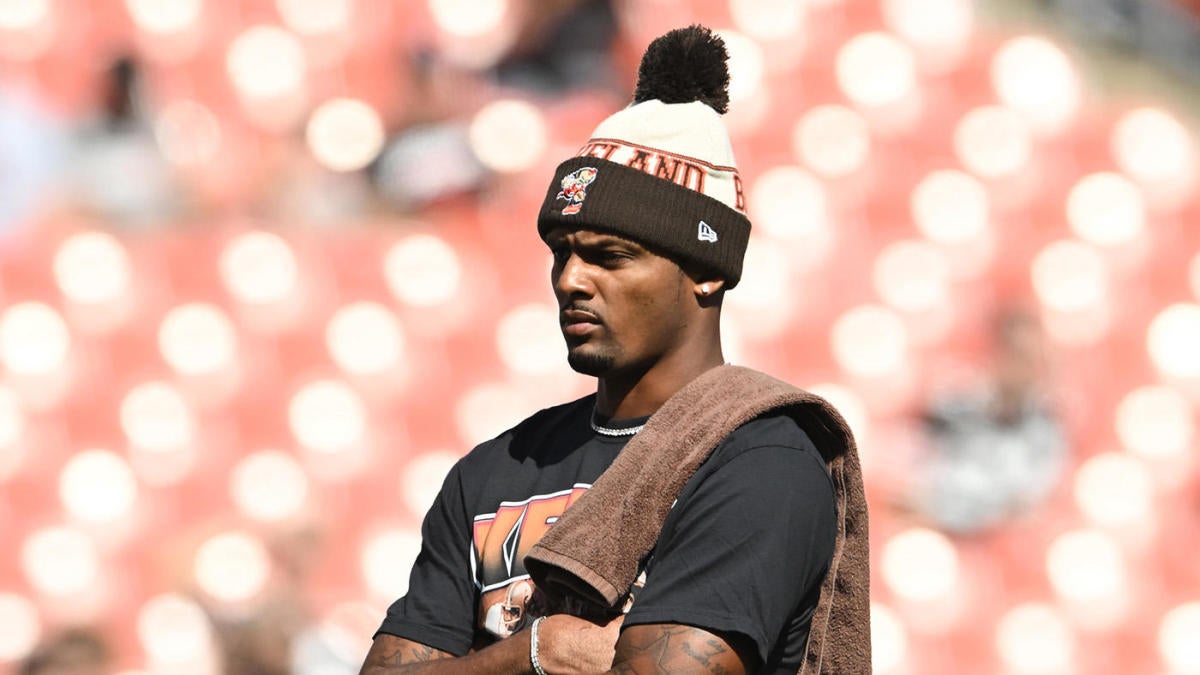 Browns QB Deshaun Watson not practicing again with injury; signs