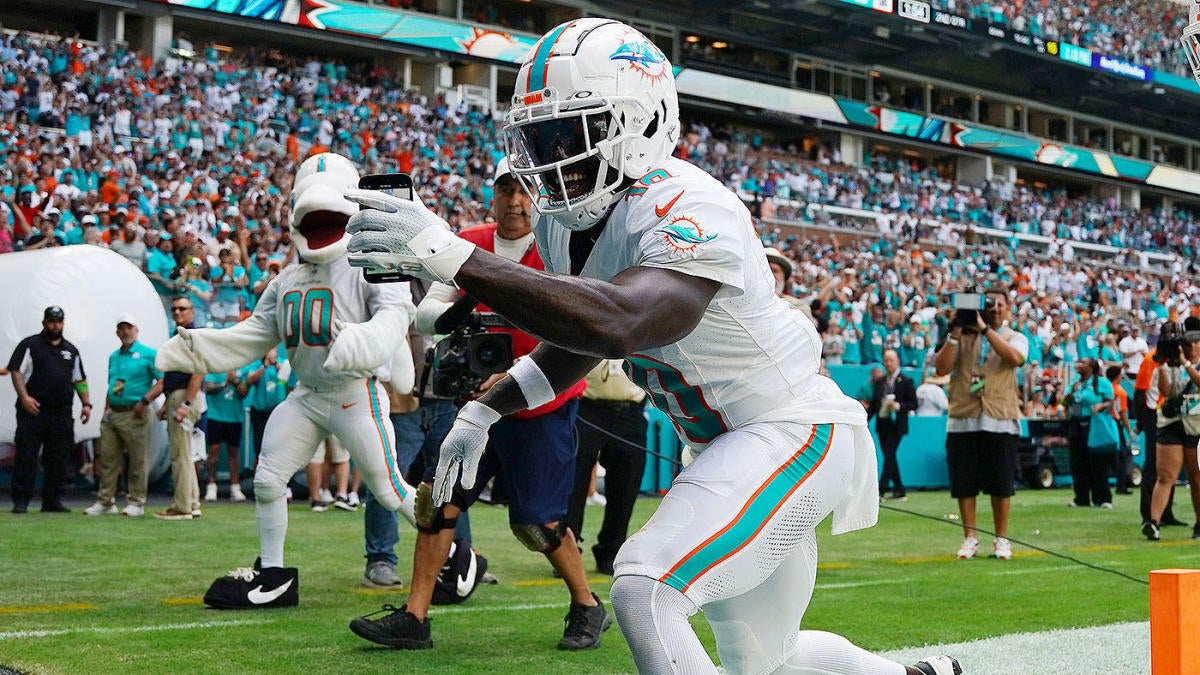 One thing we learned about each NFL team in Week 6: Dolphins