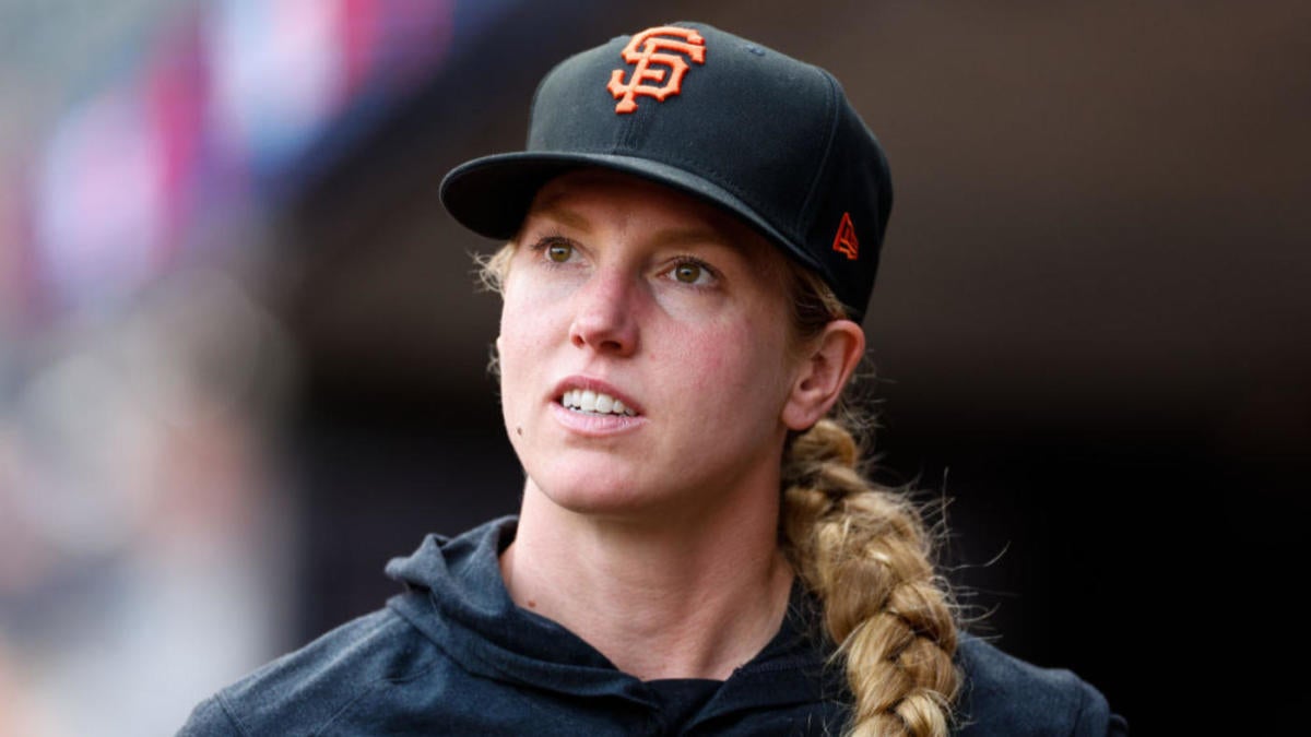 Who is Alyssa Nakken? What to know about history-making Giants coach