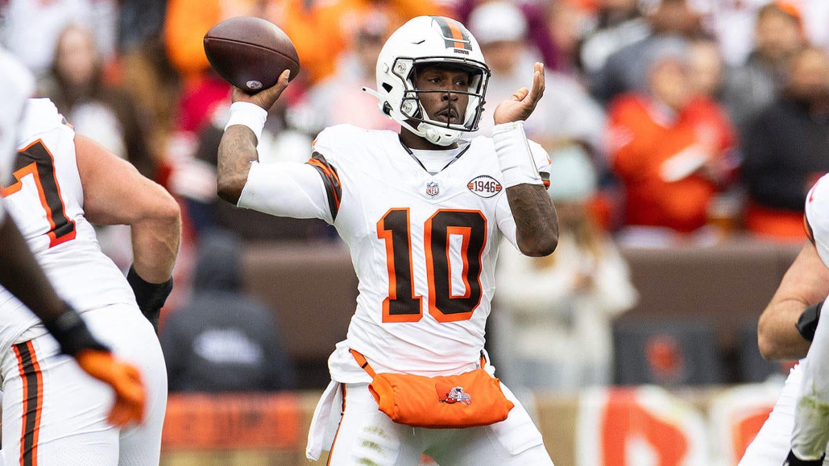 Seahawks adding veteran P.J. Walker to quarterback room headlined by Geno Smith and Sam Howell, per report Seahawks adding veteran P.J. Walker to quarterback room headlined by Geno Smith and Sam Howell, per report