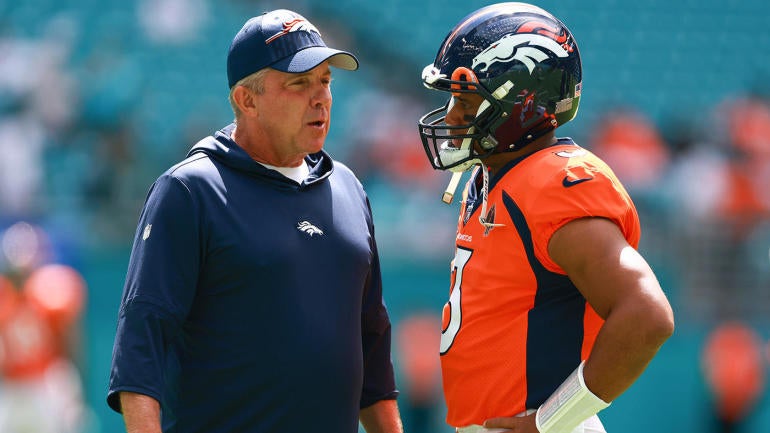 Denver Broncos v Miami Dolphins