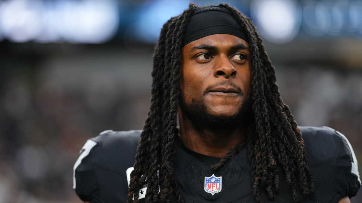 Is Raiders Owner Mark Davis Freezing Out Star WR Davante Adams? - BVM ...