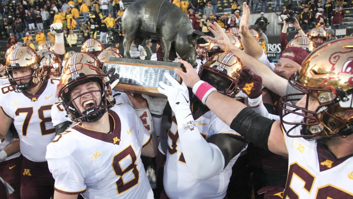 CFB Week 8 Highlights Minnesota at No. 22 Iowa