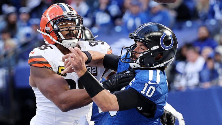 Cleveland Browns v Indianapolis Colts