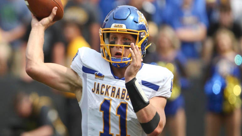 South Dakota State v Iowa