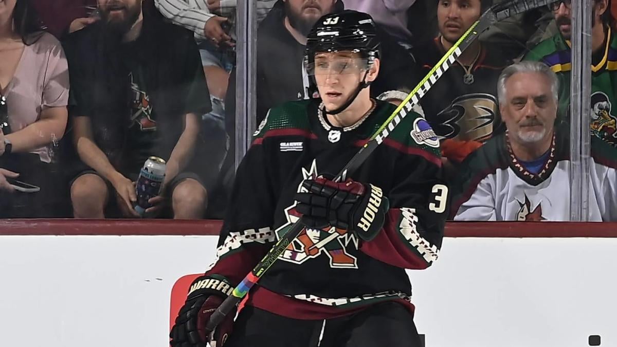 Coyotes' Dermott becomes first player to use Pride tape after ban