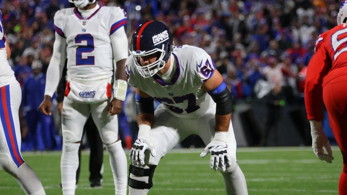 Justin Pugh comes 'straight off the couch' to relax Giants' offensive line tension Justin Pugh comes 'straight off the couch' to relax Giants' offensive line tension