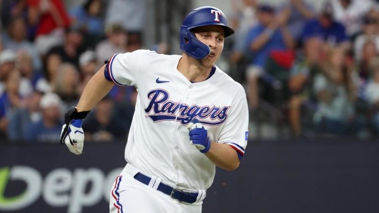 corey-seager-rangers-usatsi.jpg