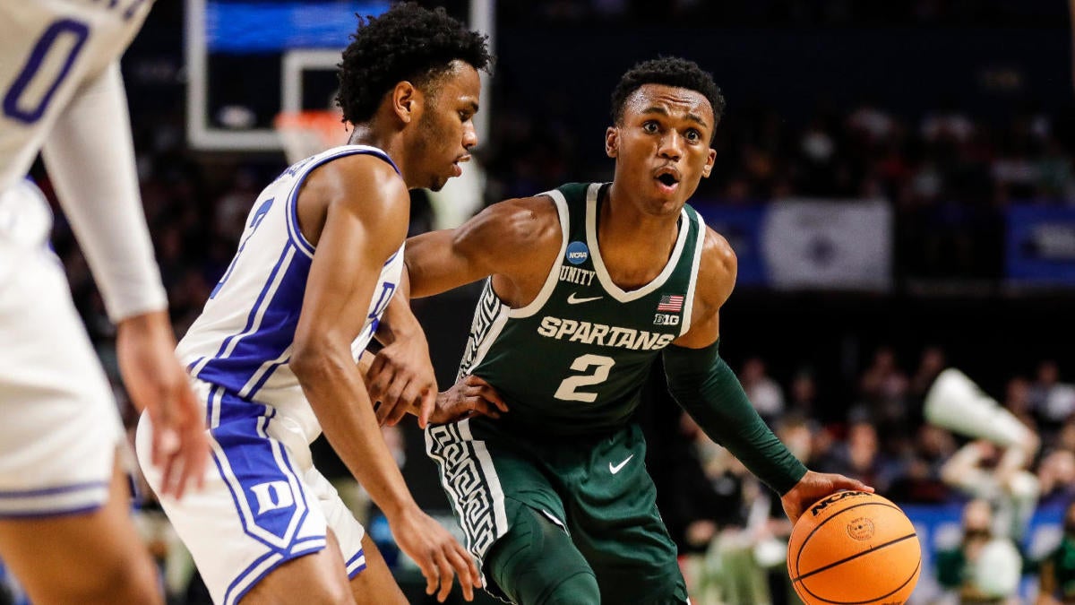 Michigan State vs. Iowa odds, score prediction, time 2024 college