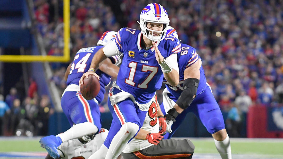 Bills vs. Buccaneers score, takeaways: Josh Allen scores three ...