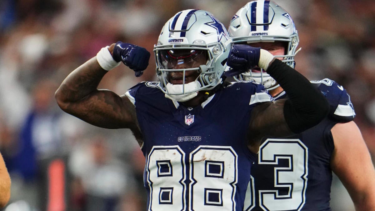 CeeDee Lamb shines in Cowboys' victory with explosive and physical play