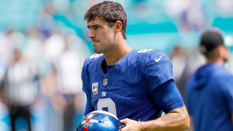 Daniel Jones Injury Update: Giants QB 'ready To Go' Week 9 Vs. Raiders ...