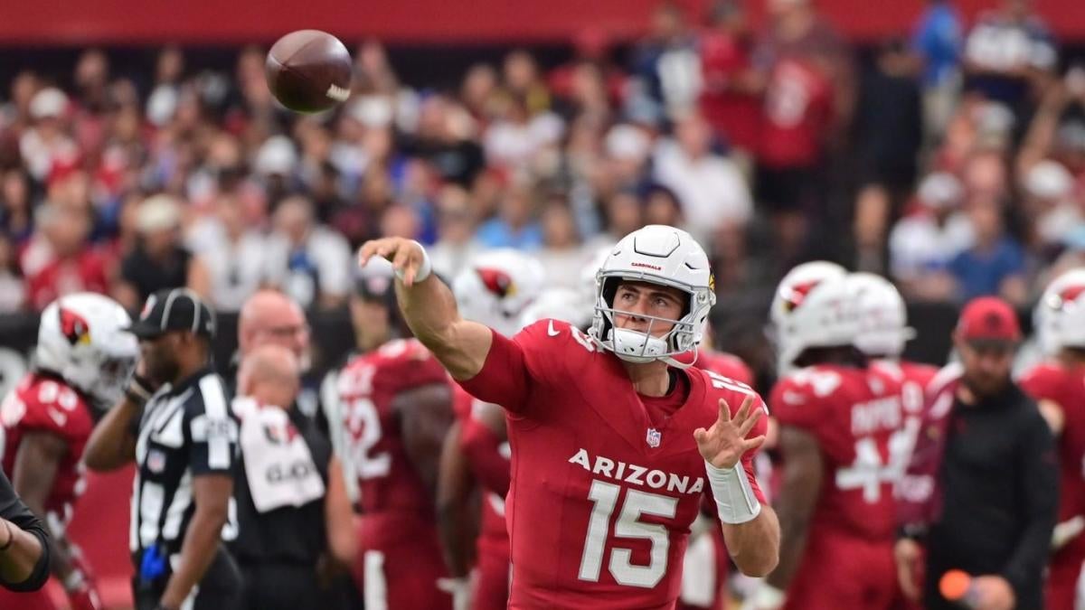 Who is Clayton Tune? Cardinals rookie quarterback expected to start in place of Joshua Dobbs in Week 9 Who is Clayton Tune? Cardinals rookie quarterback expected to start in place of Joshua Dobbs in Week 9