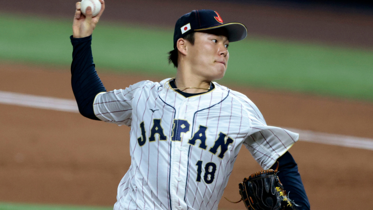 Yoshinobu Yamamoto throws first live batting practice