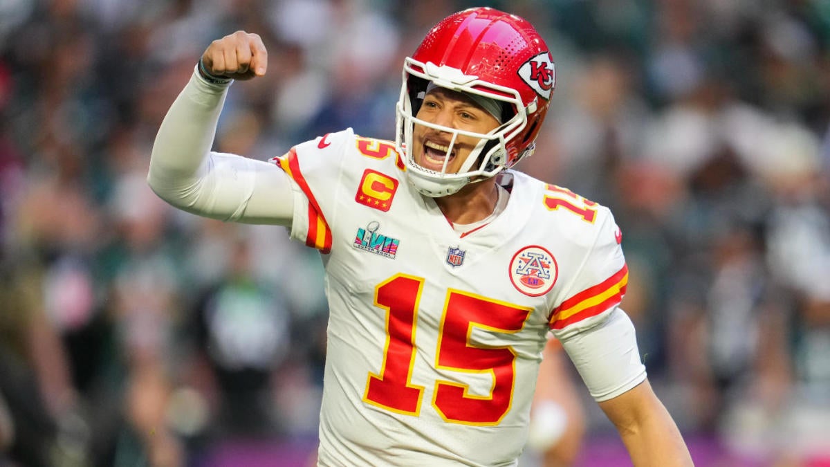 Prisco's Week 9 NFL picks: Chiefs top Dolphins in Germany thriller, Will Levis wins again, Cowboys edge Eagles