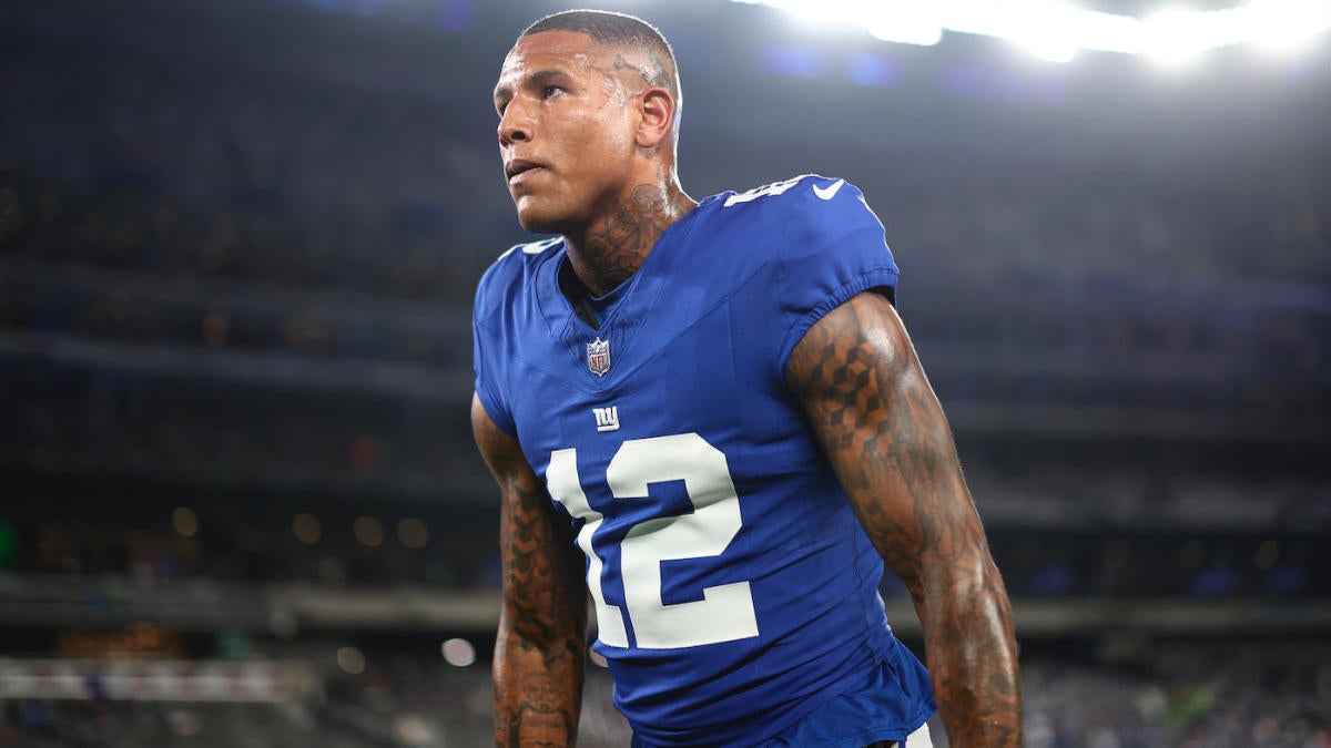 Giants' Darren Waller could be out 'a little bit' due to hamstring injury, may miss Raiders revenge game Giants' Darren Waller could be out 'a little bit' due to hamstring injury, may miss Raiders revenge game