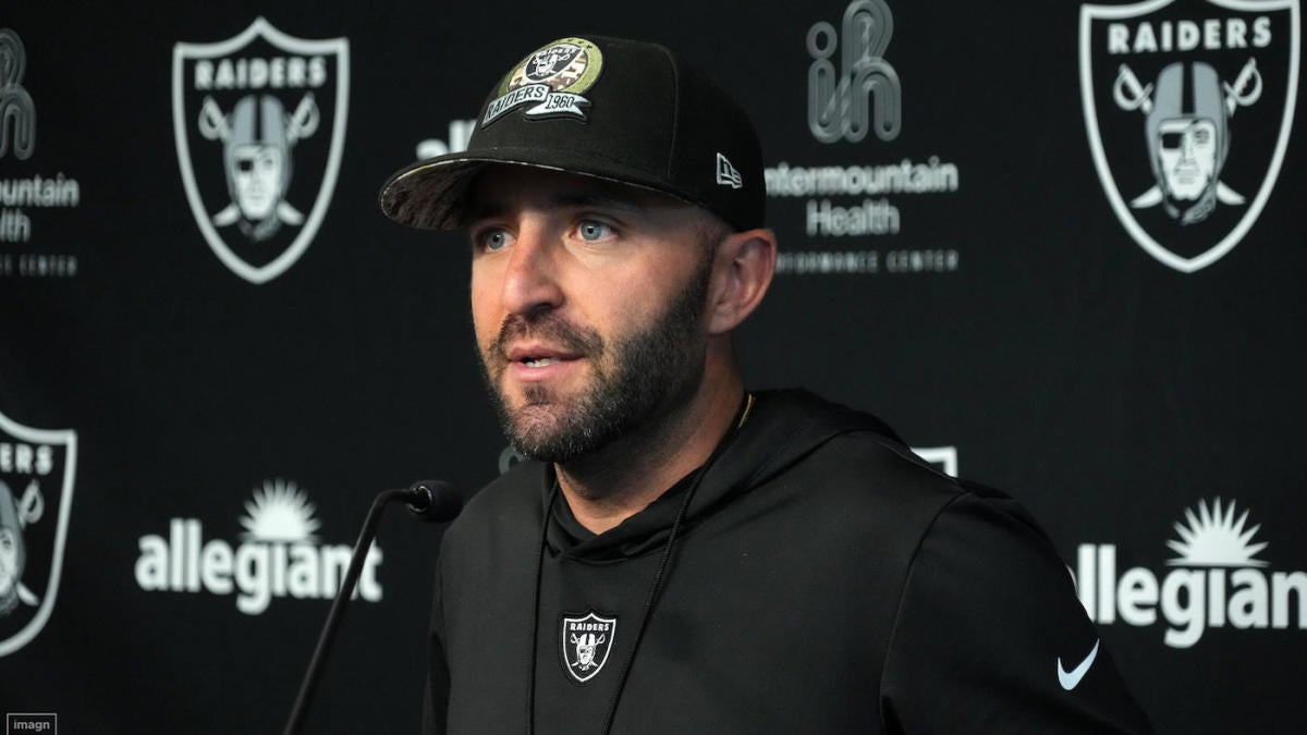 Raiders fire OC Mick Lombardi: Here's who will call plays for the Las ...
