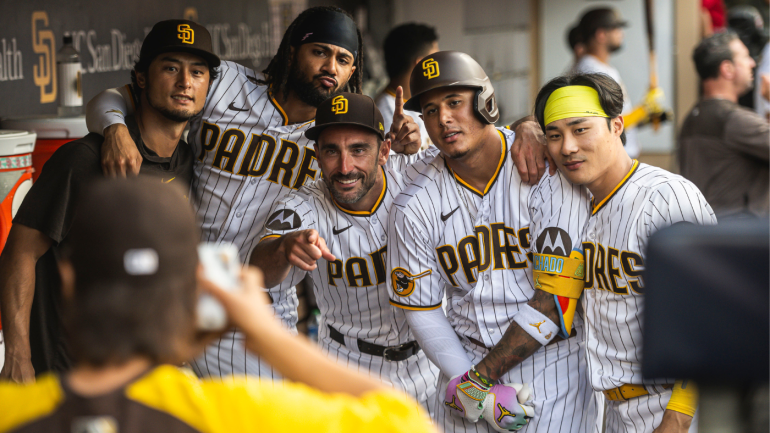 padres-dugout-getty.png