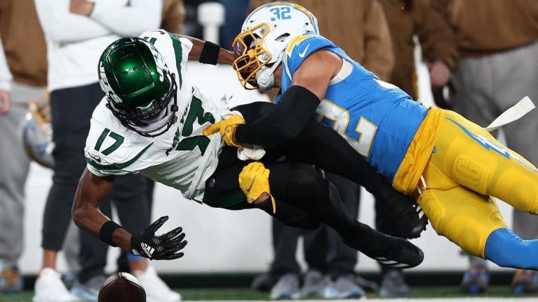 Los Angeles Chargers v New York Jets