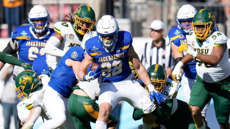 NCAA Football: DI Football Championship-South Dakota State vs North Dakota State